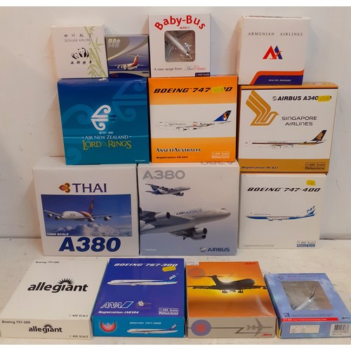 72 - A quantity of mixed diecast model aircraft, 1:400 scale, to include JET-X models, Aragon and Witty, ... 