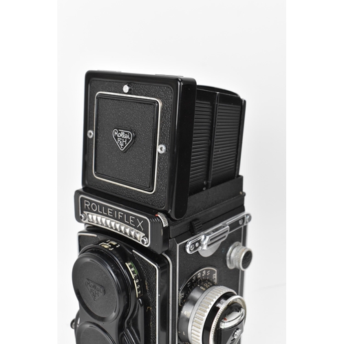 220 - A Rolleiflex T 3.5 TLR camera , with Carl Zeiss nr. 2818876 Tessar 1:3,5/f=75mm taking lens, and Hei... 