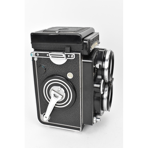 231 - A Rolleiflex Synchro-Compur 2.8F TLR camera, model K7F, 1960-1981, 2418286, with Carl Zeiss Planar 1... 