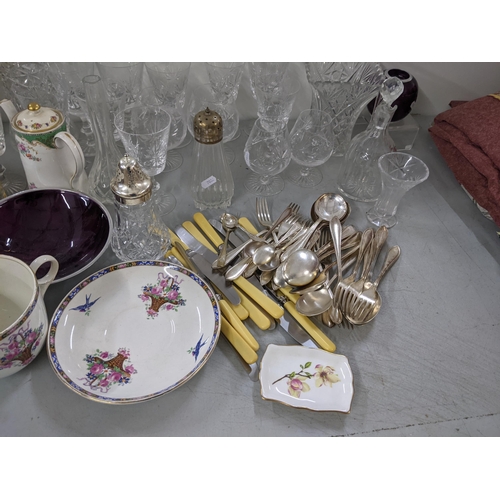 256 - A mixed lot to include cut glassware, silver plated cutlery, ribbon plates and other items
Location:... 