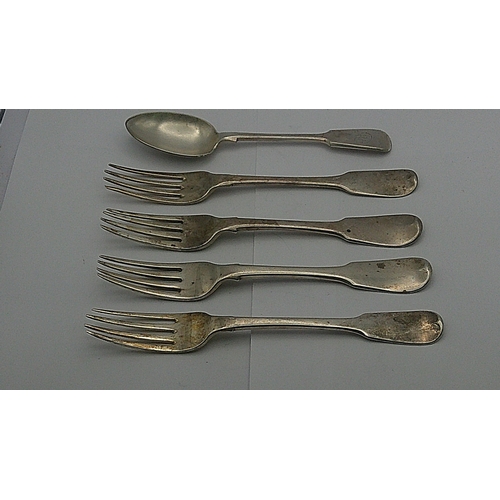 57 - Silver comprising of four fiddle pattern forks and a spoon
347g
Location:A4T