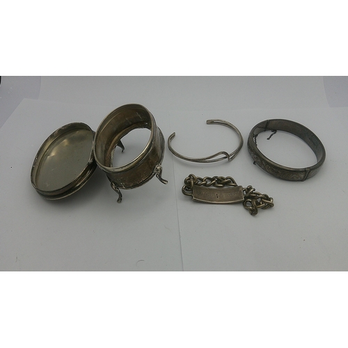 62 - Silver and silver coloured metal to include two bracelets, a miniature vase, a cigarette case and ot... 