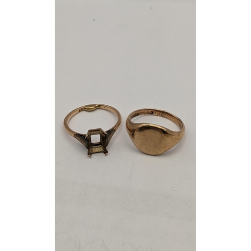 11 - A 9ct gold gents signet ring A/F along with a 9ct gold ring stone missing, total weight 8.7g
Locatio... 