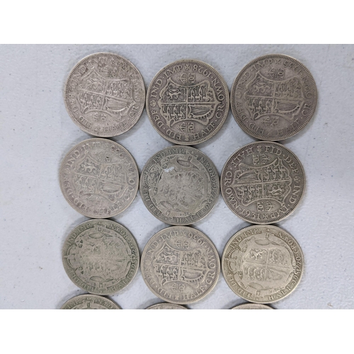 179 - A collection of pre 1947 half crown coins, 206.8g
Location: P