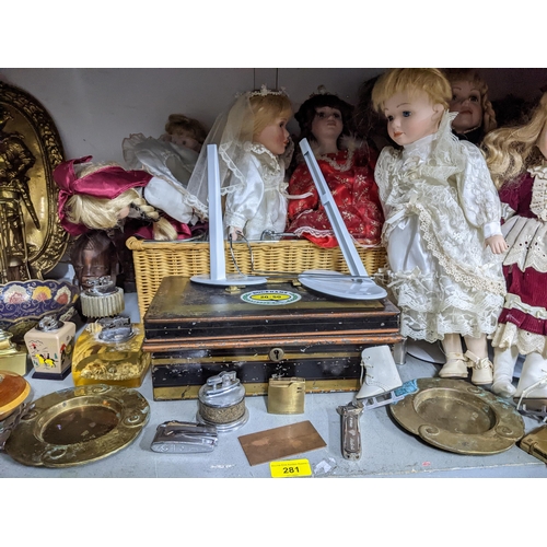 281 - A mixed lot to include various collectors dolls, a Windsor and Newton wooden artist easel, pair of r... 