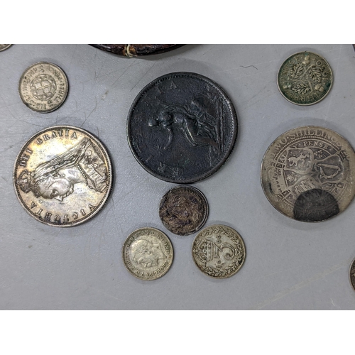 384 - Mixed coins of interest to include 1815 Bank token 3 Shilling, Maundy coinage, George III, 1795 penn... 