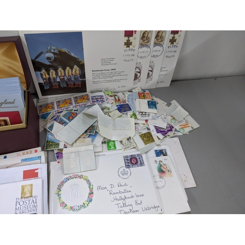 311 - Mixed first day covers to include a Royal Wedding The Summer Collection album and others together wi... 