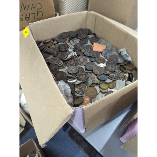 481 - A quantity of British coins, Victorian and later pennies, along with past 1947 half crowns, florins/... 