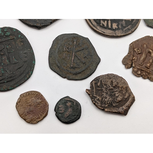 151 - Byzantine Empire - Mixed copper and bronze coinage to include NIKO 40 Nummi, Follis, Half Follis and... 