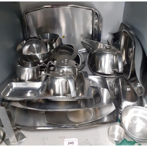 245 - A quantity of Retro stainless steel kitchen ware. Location:LWB