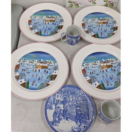 315 - Christmas related ceramics and glassware to include Villeroy & Boch Naif Christmas plates, a cake pl... 