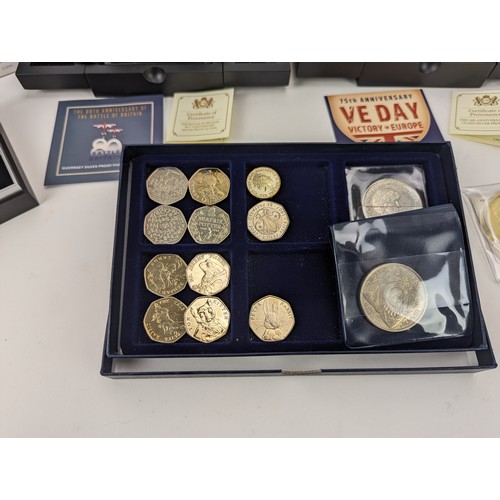 129 - A collection of Silver Proof commemorative coins to include Royal Australia Mint 2017 Royal 70th Wed... 