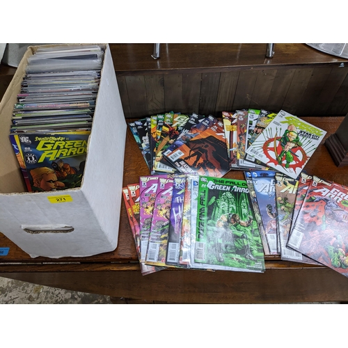 460 - A quantity of approx. 100+ American DC comics to include Green Arrow, Deadman, Superman Action Comic... 