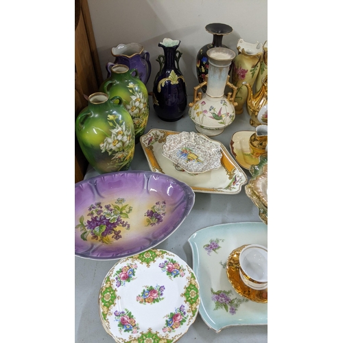 471 - A mixed lot of ceramics to include Carlton ware vase, Victorian Ribbon plates, Crown Ducal wall pock... 