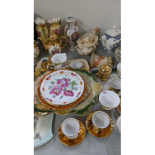 471 - A mixed lot of ceramics to include Carlton ware vase, Victorian Ribbon plates, Crown Ducal wall pock... 