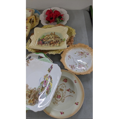 471 - A mixed lot of ceramics to include Carlton ware vase, Victorian Ribbon plates, Crown Ducal wall pock... 