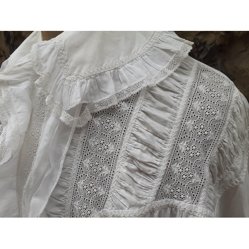 146 - A late 19th/early 20th Century gents white cotton, full length nightgown with smock collar and front... 