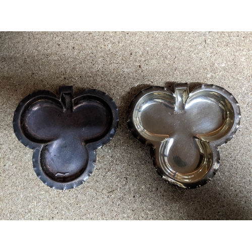 350 - Two Edward VII silver bridge ashtrays in the form of ace of clubs, Birmingham 1904, and a continenta... 