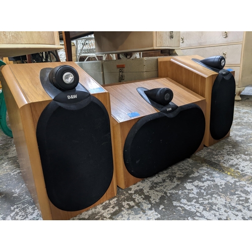 353 - An Ekco radiogram and three B&W (Bowers & Wilkins) speakers
Location: G