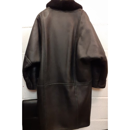 206 - A gents Max Mara Sportsmax black leather and shearling coat up to 48