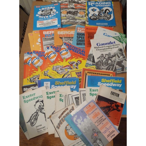 457 - A box of 350+ mainly 1960- 70s, some 1980, UK Speedway programmes; venues include Exeter-New Cross-C... 