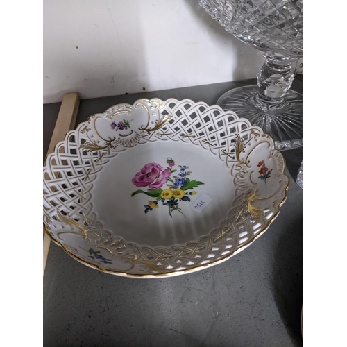 409 - A selection of china and glassware to include a Waterford pedestal boat shaped fruit bowl on a star ... 