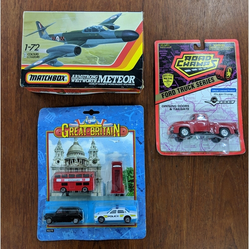 560 - THIS LOT IS WITHDRAWN
Mixed models to include; an incomplete Matchbox British Airways partial Gift s... 