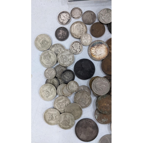 468 - Mixed coins to include Victorian and later British coins, half crowns, Shillings and others, togethe... 