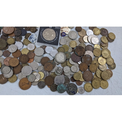 468 - Mixed coins to include Victorian and later British coins, half crowns, Shillings and others, togethe... 