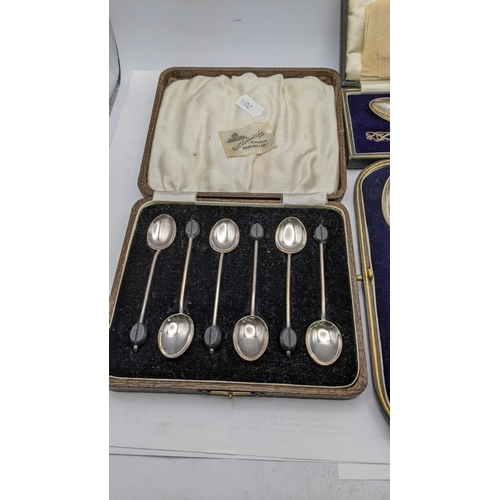 224 - Six silver coffee spoons boxed along with a silver tea spoon boxed and one other total weight 103.3g... 