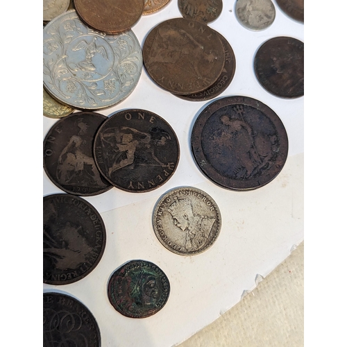 406 - Mixed coins - a large collection of British and World coins to include George I (1714-1727), shillin... 