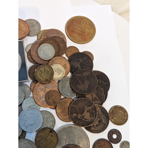 406 - Mixed coins - a large collection of British and World coins to include George I (1714-1727), shillin... 