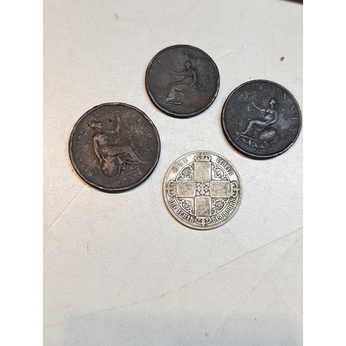 417 - British coins - an album of Georgian and later coins to include a Victoria 1873 Gothic Florin, 1820 ... 