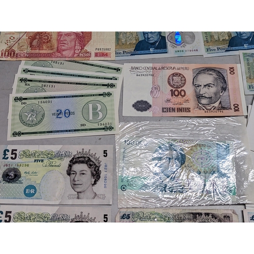 488 - Banknotes - a large collection of Cuban Foreign Exchange banknotes 1-100 Peso. British examples to i... 