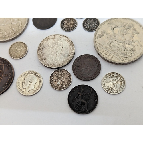 63 - British Coins - a mixed group of late 19th/early 20th century examples to include mixed maundy 1861 ... 