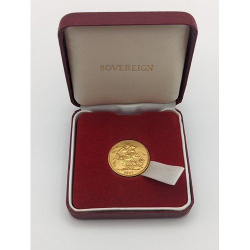 485 - United Kingdom - George V (1910-1936) Sovereign, dated 1911, London Mint, in fitted red case Locatio... 