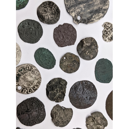 482 - Continental Hammered coins to include Crusader examples, rampant lions and long cross types
Location... 