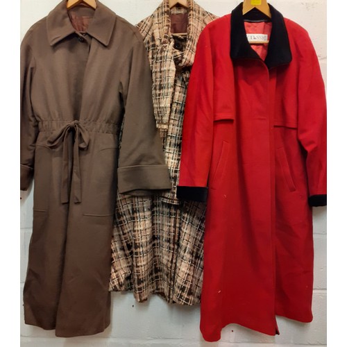 65 - Late 20th century coats to include a Crombie gents brown suede jacket size Large (44