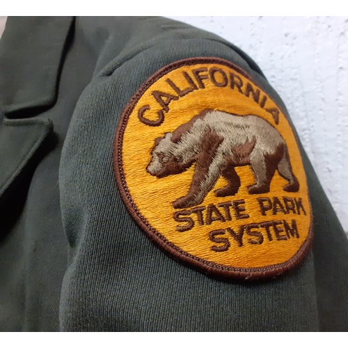 82 - An American State Park Ranger uniform with Stratton brown felt State of California hat, size 7¼ toge... 