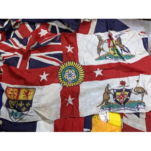 194 - A group of British Empire yachting flags, ensigns, and bunting to include a British Empire flag, cir... 