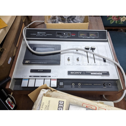 195 - A group of electrical items and accessories to include a Sony stereo cassette Corder TC 161SD, a cas... 