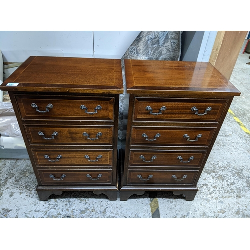 293 - A pair of late 20th century mahogany finished chests of four drawers 74x45x33cms
Location:G