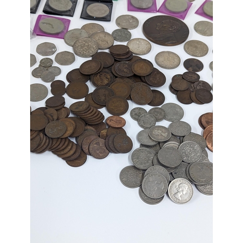 211 - British coins - A collection of Victorian and later coins to include pennies, post 1947 and Elizabet... 