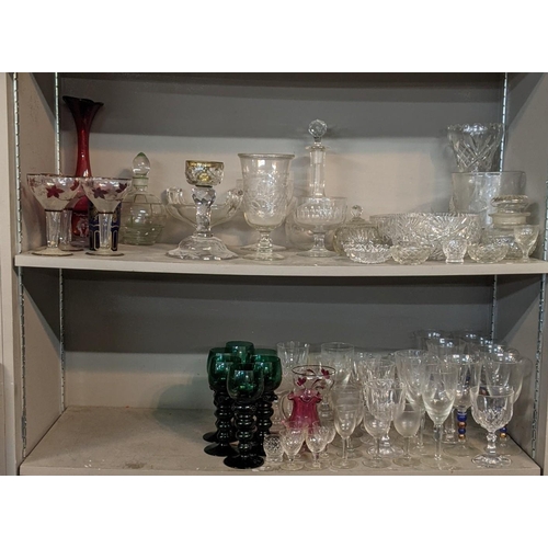 251 - A mixed lot of glassware to include late Victorian and later items to include a engraved glass celer... 