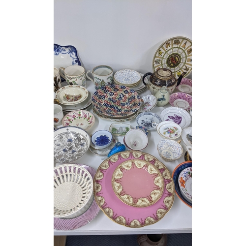 257 - A mixed lot to include wall tiles, Royal Worcester cake stand, Staffordshire lusterware and other it... 