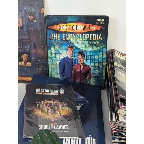 365 - Doctor Who - a mixed collection of memorabilia to include story books, Figure Collection magazines a... 