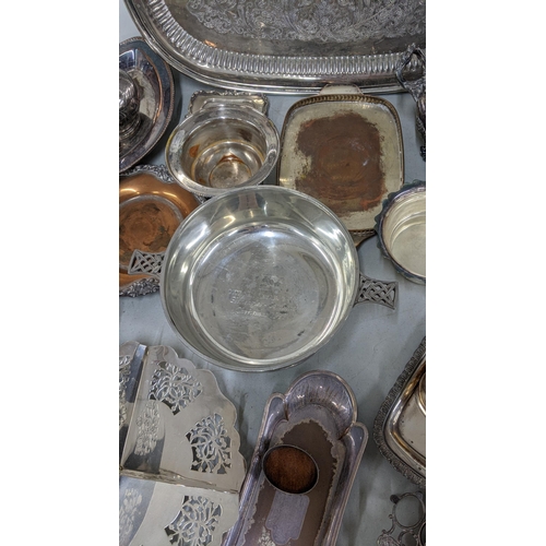 94 - A mixed lot of metalware to include Victorian items and later to include a Victorian silver plated t... 