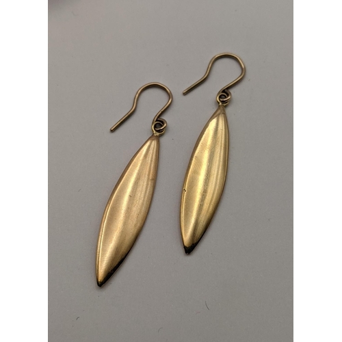 452 - A pair of yellow metal earrings, 9.5g, 
Location: CAB1