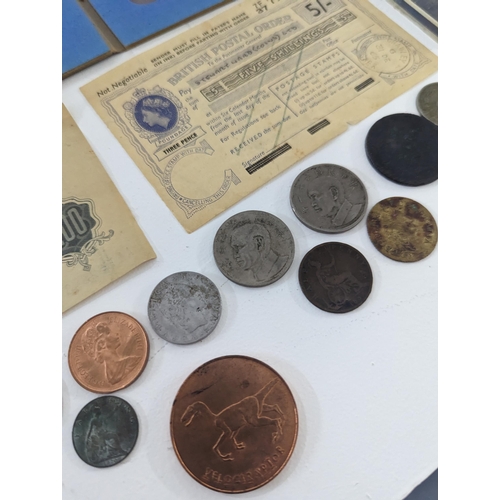 207 - Mixed coins - A collection of Georgian and later British coins to include Cartwheel example, game co... 