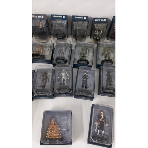 356 - Doctor Who - A collection of 30 boxed Eaglemoss figures to include Tenth and Eleventh Doctors, Ice W... 